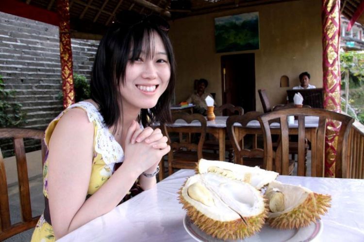 Tips Biar Kamu Selamat Pas Cewekmu Lagi PMS